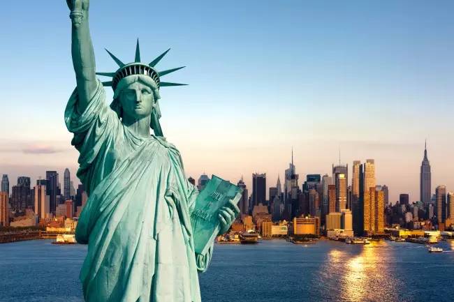 美国手游市场之变：策略、消除和博彩类手游最受欢迎，电竞或是新机遇