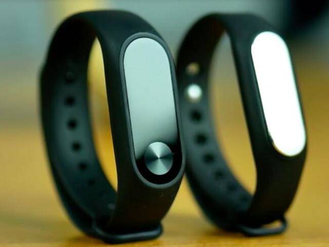 小米超越Fitbit和苹果 成为全球最大可穿戴设备厂商