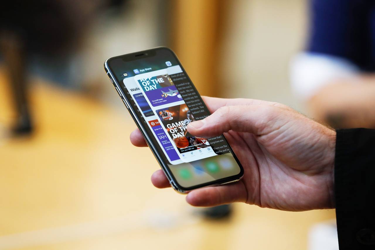 外媒：苹果服务或将取代iPhone成为增长支柱