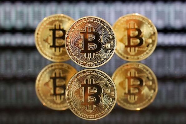 比特币价格继续下探 一度跌破6000美元