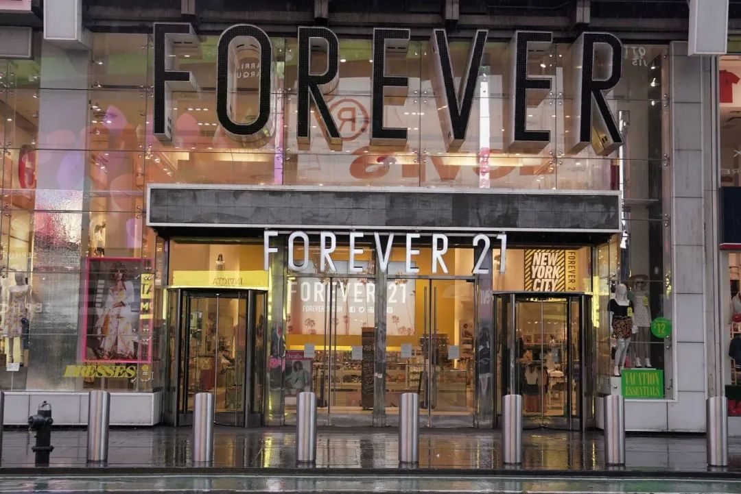 寻找新的增长突破口,SHEIN收购Forever 21母公司SPARC集团1/3 股权